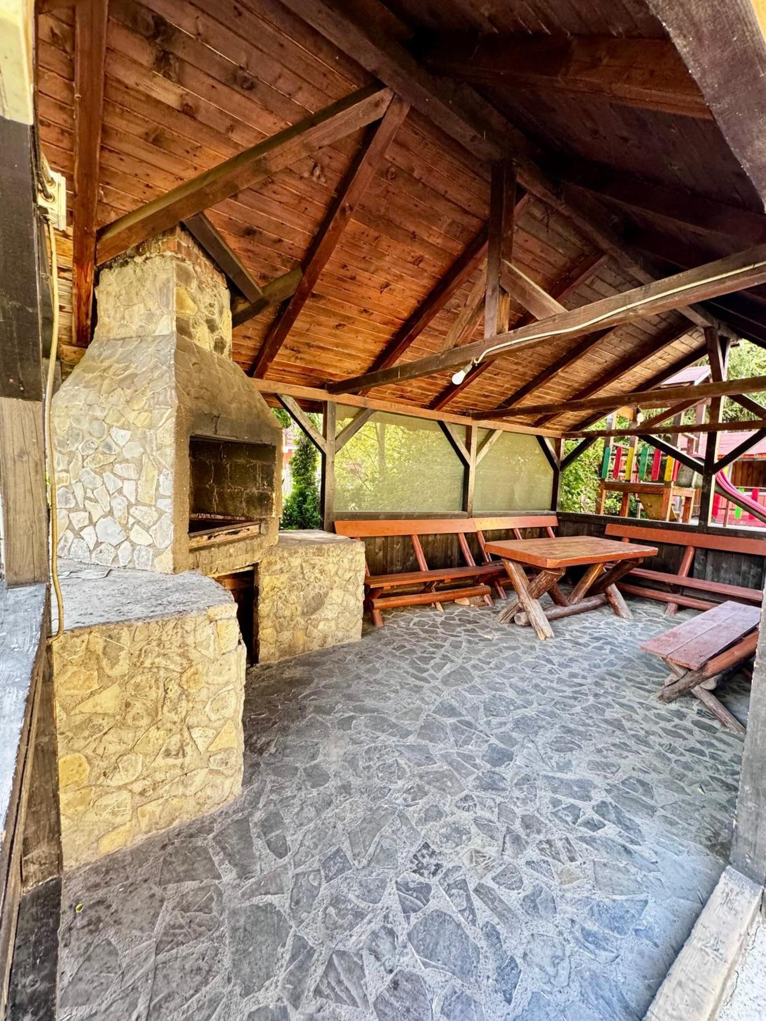 Hotel Craiasa 2 à Moeciu De Sus Extérieur photo
