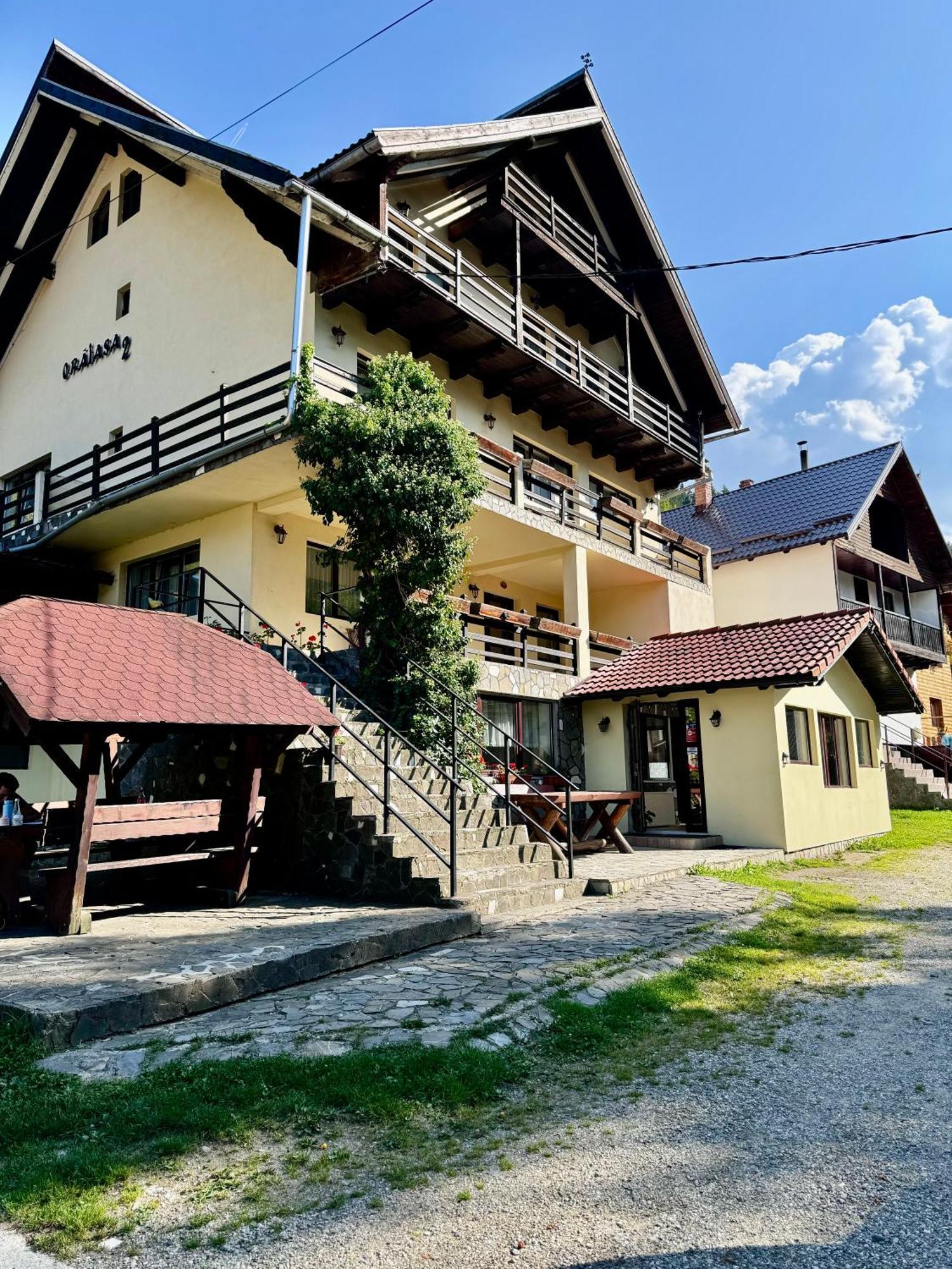 Hotel Craiasa 2 à Moeciu De Sus Extérieur photo